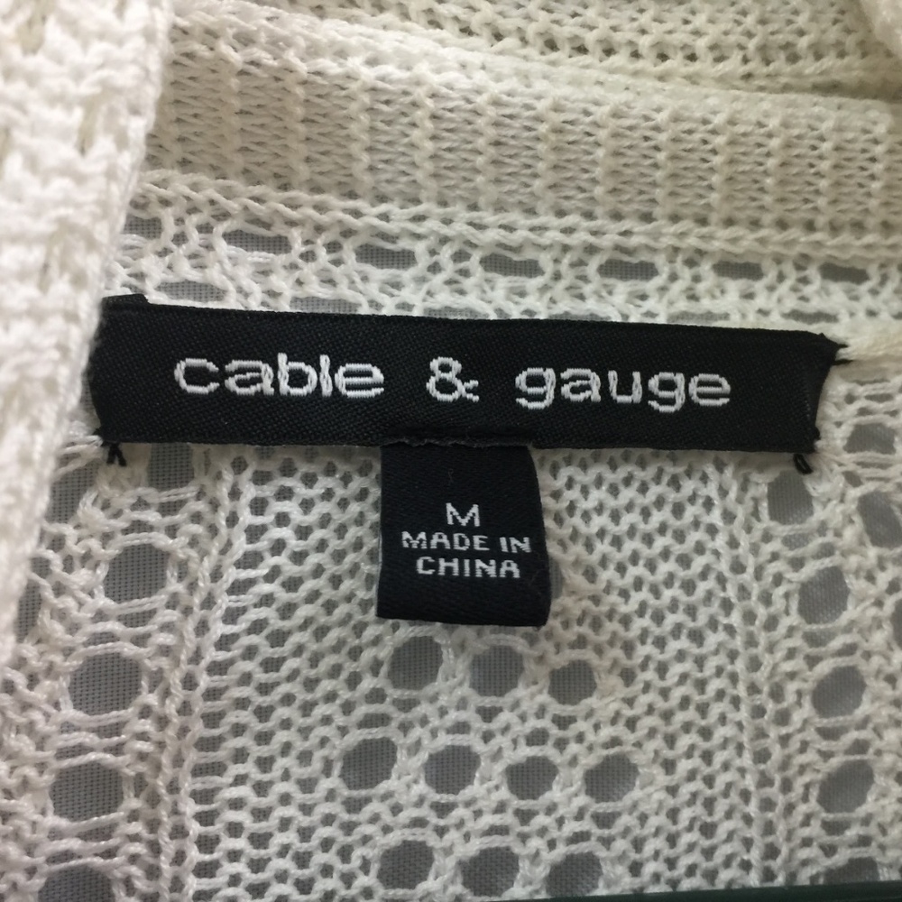 Cable & Gauge Size M White Open Front Cardigan - Picture 4 of 9